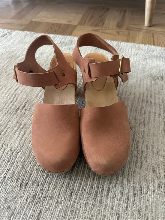 Bryr Shoes - Bryr Clog - size 8